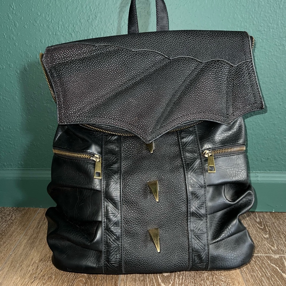 HBO ThinkGeek Mother of Dragons Backpack